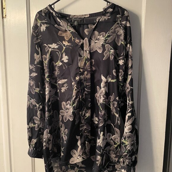 Kenneth Cole Sheer Black Floral Tunic - Picture 1 of 2